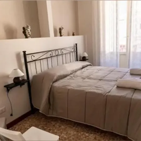 Casa Aruci Holiday home
